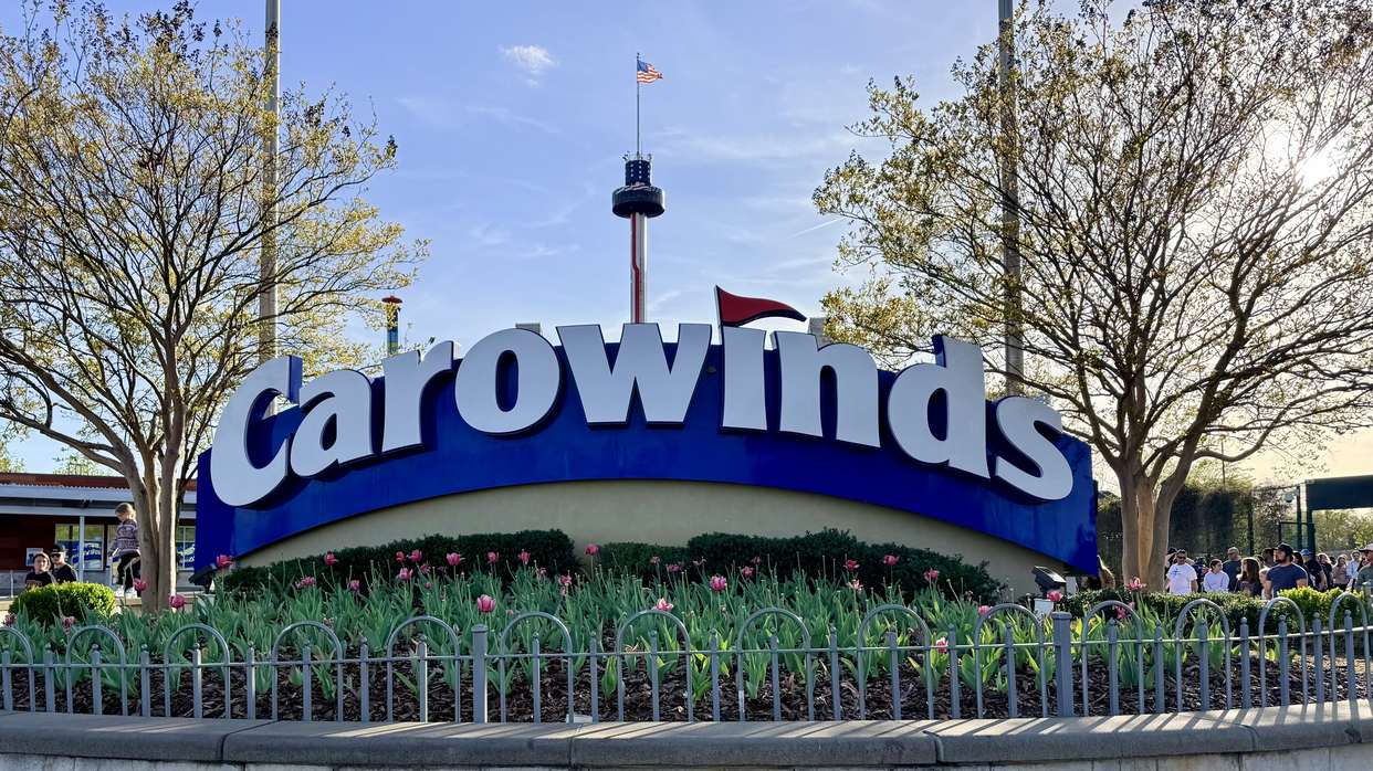 Carowinds